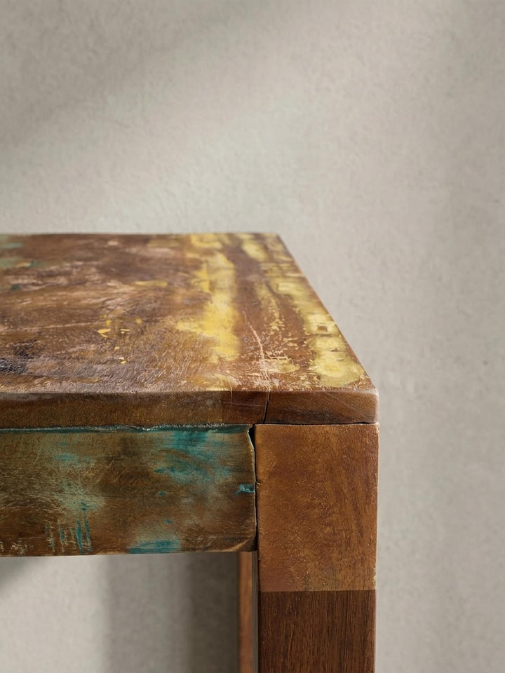 KADIMA DESIGN Rustikaler Couchtisch: Recyceltes Mango-Holz, Shabby-Chic-Design, robust, Klarlack-Bes
