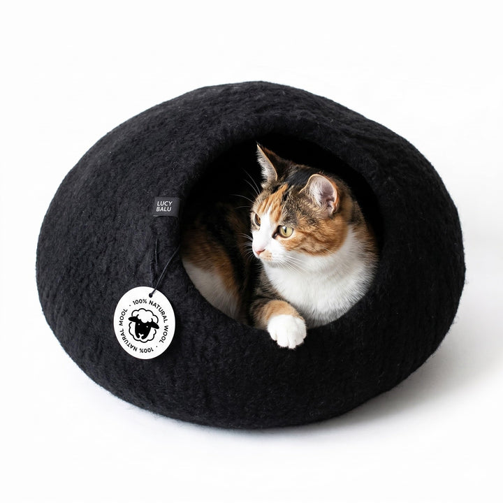 LucyBalu® Pebble Filzhöhle für Katzen I Katzenbett &amp; Kuschelhöhle aus 100% Schurwolle I handgefertig