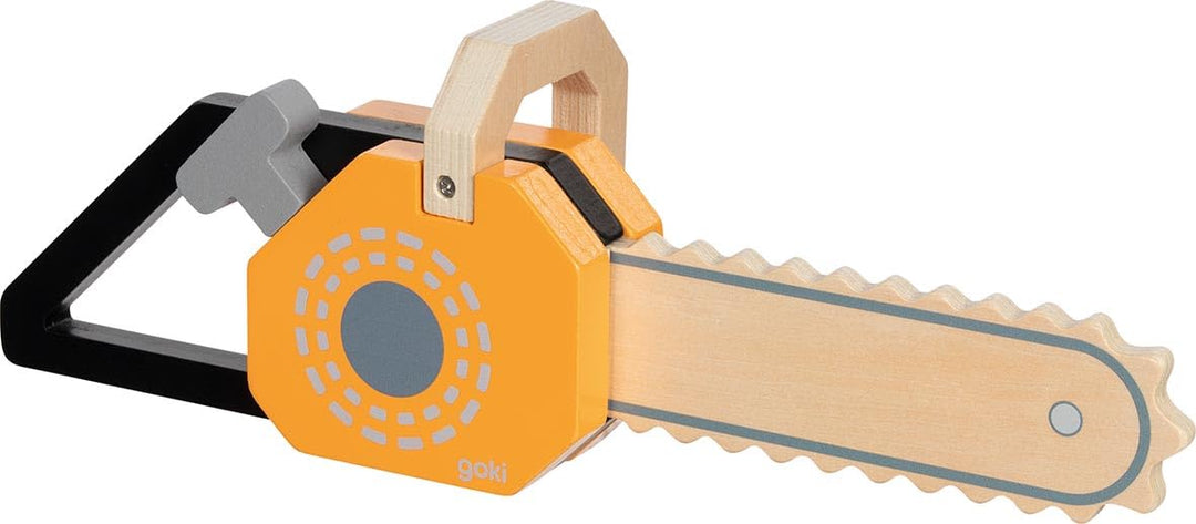 goki 58323 – Kettensäge aus Holz mit Soundfunktion – Spielzeug-Werkzeug mit Rückzugsknatter für klei