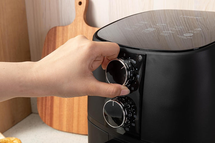 Heissluftfritteuse 4L - Airfryer mit Timer und Warmhaltefunktion - Temperatur wählbar - Energiespare