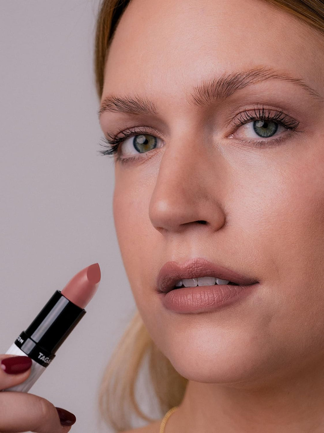 UND GRETEL Naturkosmetik TAGAROT Lipstick - Cremig, hochpigmentiert, soft, natürlich und zertifizier