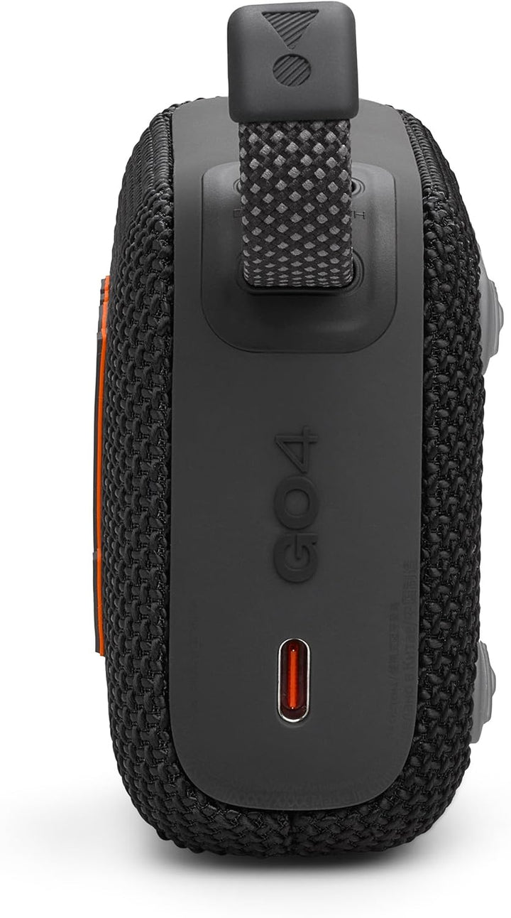 JBL GO4 Bluetooth Lautsprecher, USB C Aufladung, IP67 Staubdicht, Wasserdicht, App Kompatibel, Passi