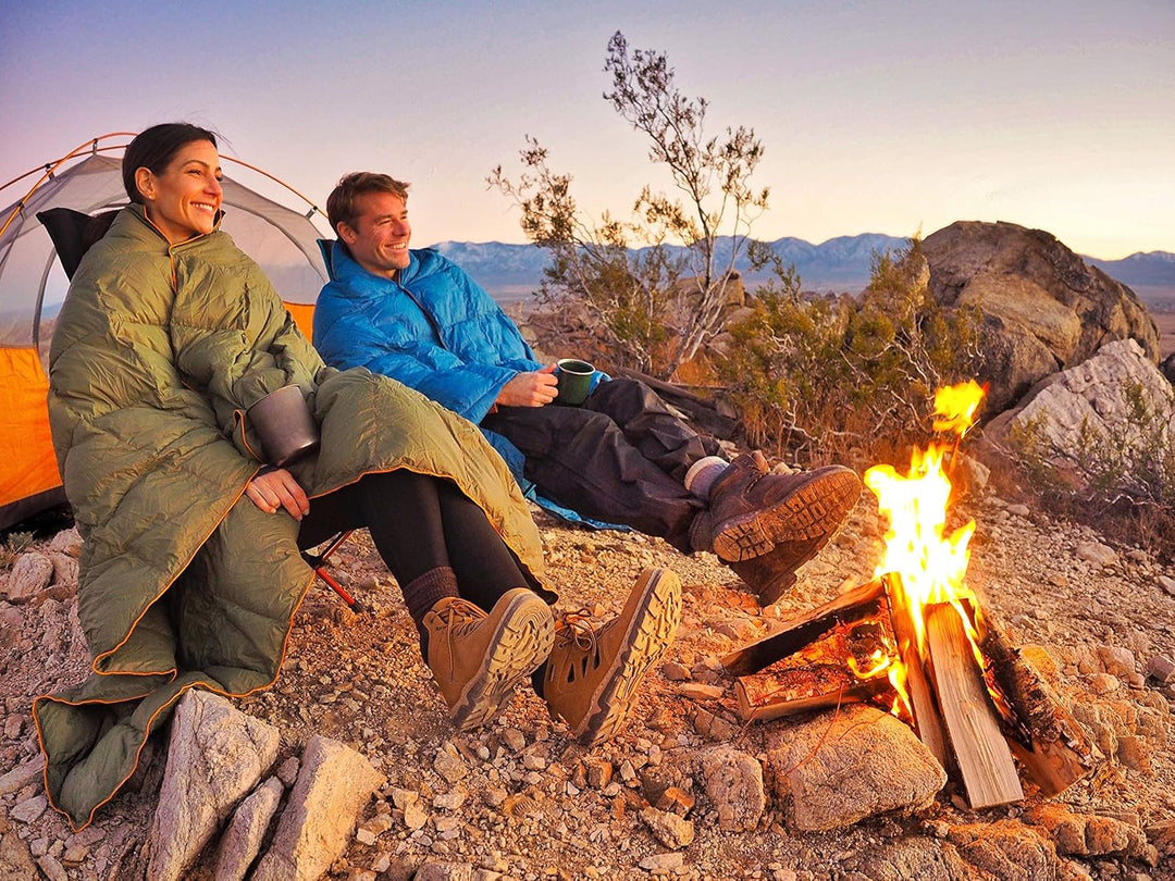 Get Out Gear Doppelt geschwollene Campingdecke – extra bauschig, verstaubar, leicht und warm, ideal