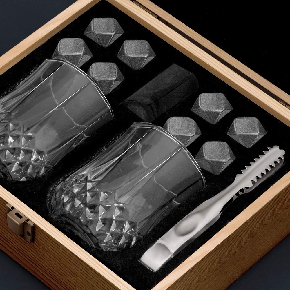 Maverton Whisky Steine Set - in Holzbox mit Gravur - 8 Eiswürfel &amp; 2 Whisky Gläser - wiederverwendba