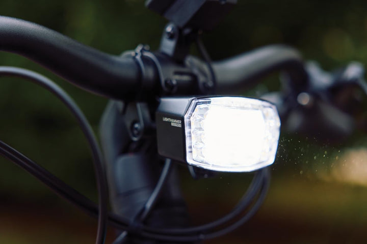 TRELOCK LS 990 Lighthammer Pro 250 – E-Bike Fahrradlicht 250 Lux – Leistungsstarker Scheinwerfer mit