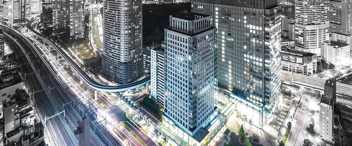 Glasbild Panorama | Wandbild aus Echtglas | Moderne Architektur in Tokio | 100x40 cm | inkl. Aufhäng