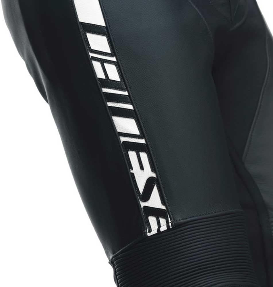 Dainese Avro 4 2-Teiler Motorrad Lederkombi (Black/White,58) 58 BLACK-MATT/BLACK-MATT/WH, 58 BLACK-M