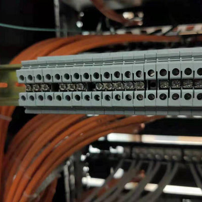 SRJQXH Reihenklemmen Hutschiene, Schienenanschlussblock- Kit UK/ MBKK2.5 DIN, Durchgangsklemmen-Kit