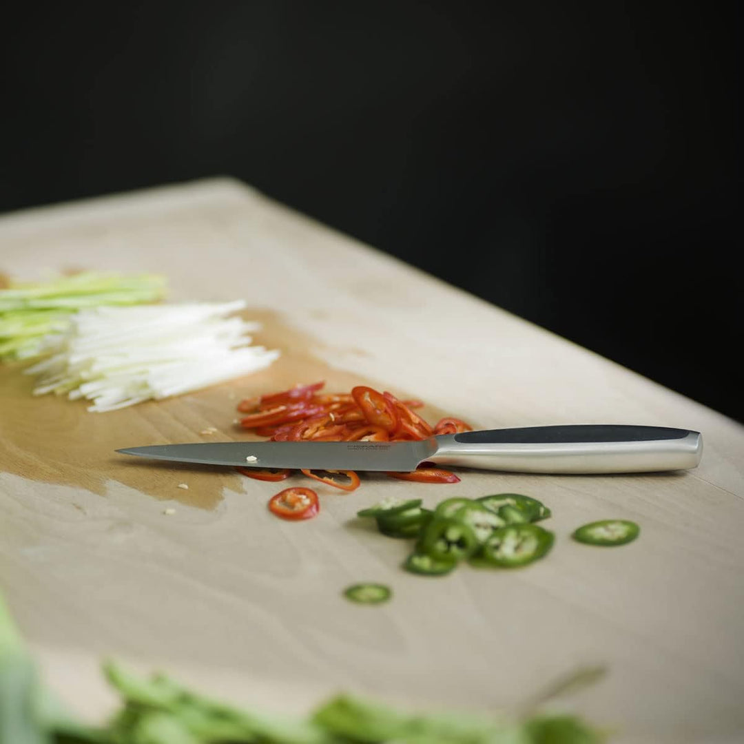 Fiskars Tomatenmesser, Gesamtlänge: 22 cm, Qualitätsstahl/Kunststoff, Schwarz, Royal, 1016462 11 cm