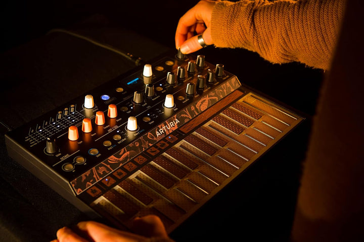 Arturia - MicroFreak Synthesizer Keyboard - 25-Key Hybrid Synth with PCB Keyboard, Wavetable & Digit