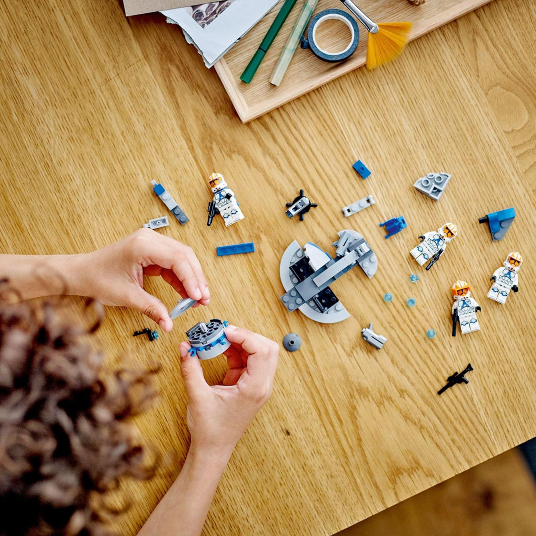 LEGO Star Wars 332nd Ahsoka's Clone Trooper Battle Pack 75359 Bauspielzeug Set mit 4 Star Wars Figur