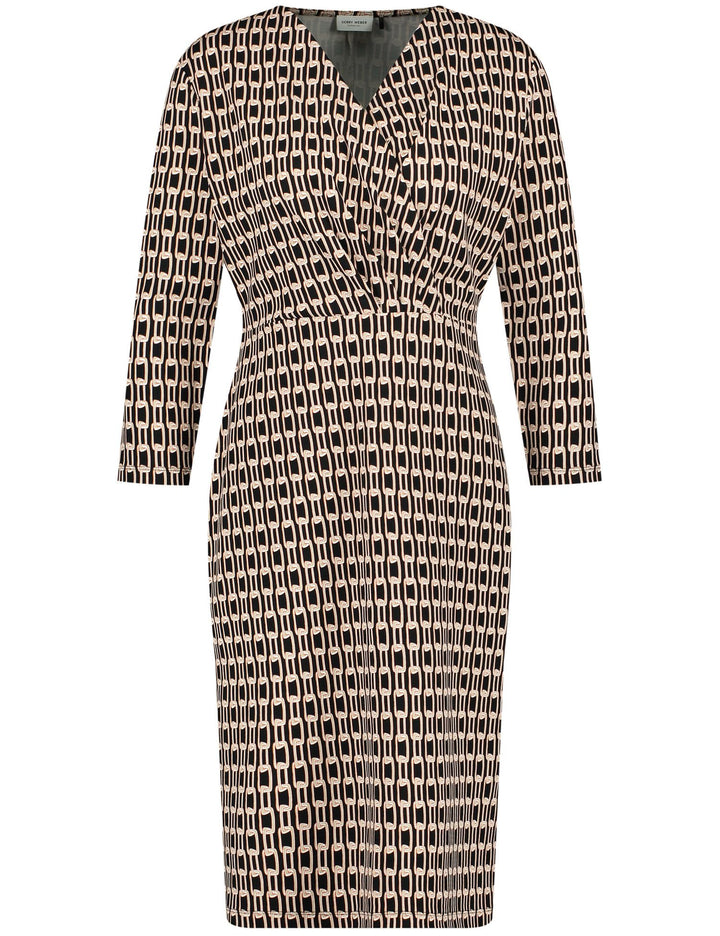 Gerry Weber Damen Kleid mit Wickeloptik und Kettendessin 3/4 Arm Gemustert kurz 46 Schwarz/Ecru/Weis