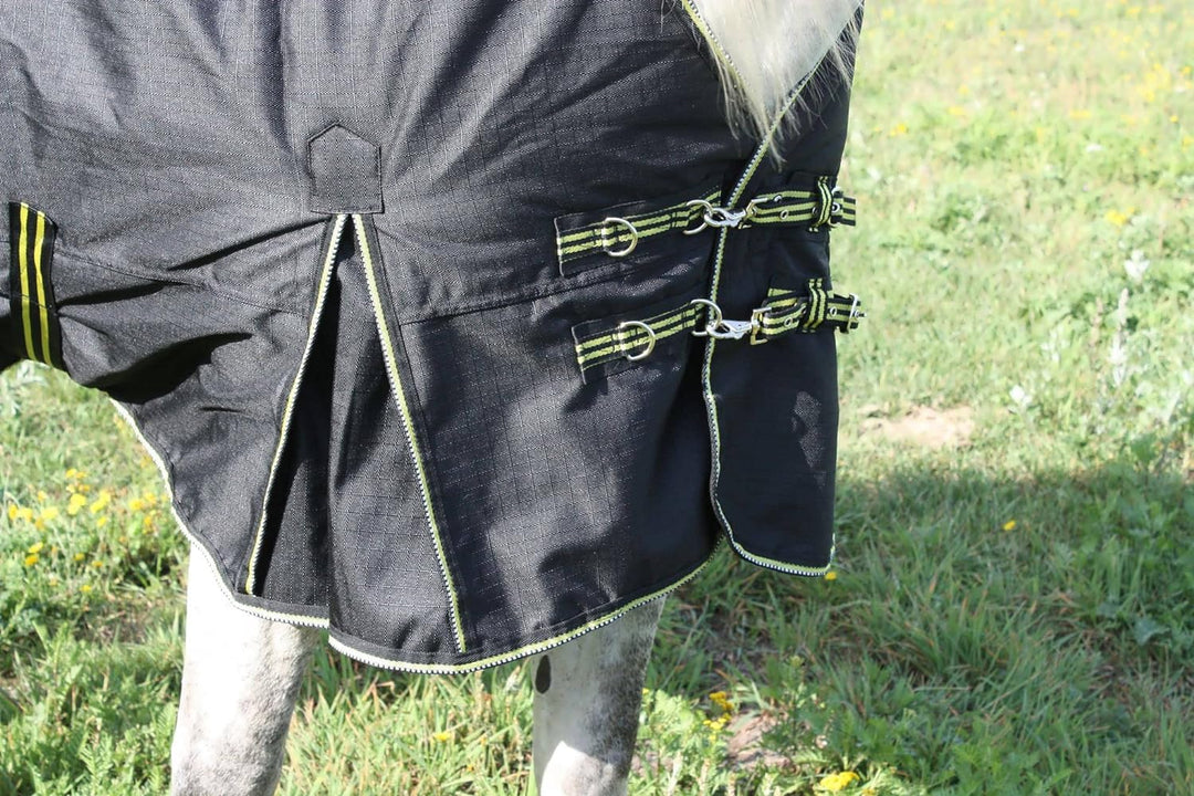 time4horses High Neck Thermodecke Pferdedecke Winterdecke Outdoordecke 100gr. 1200Denir 135 cm, 135