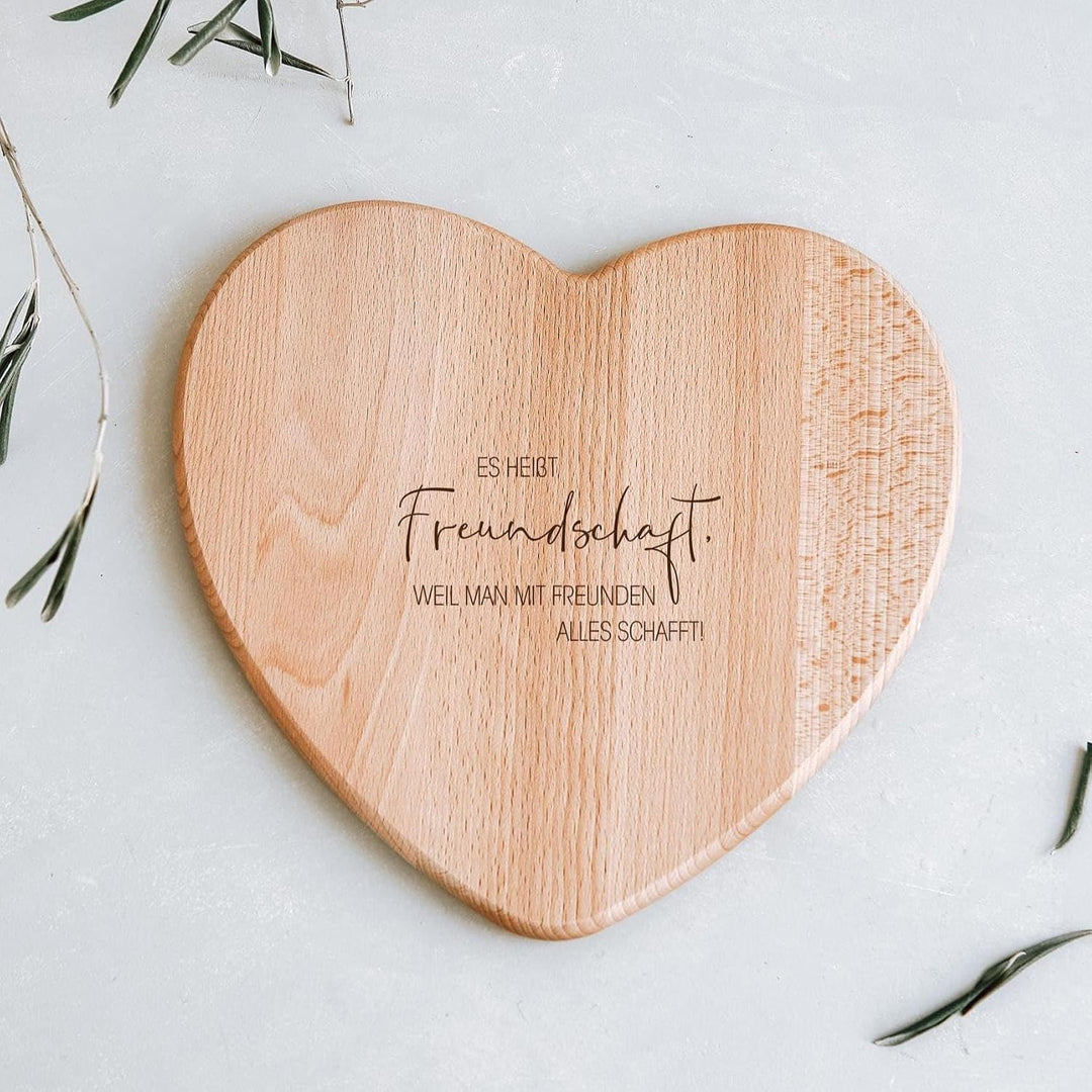 Schneidebrett Herz Buche mit Gravur personalisiert Mit Eigener Gravur 24L x 22B cm, Mit Eigener Grav