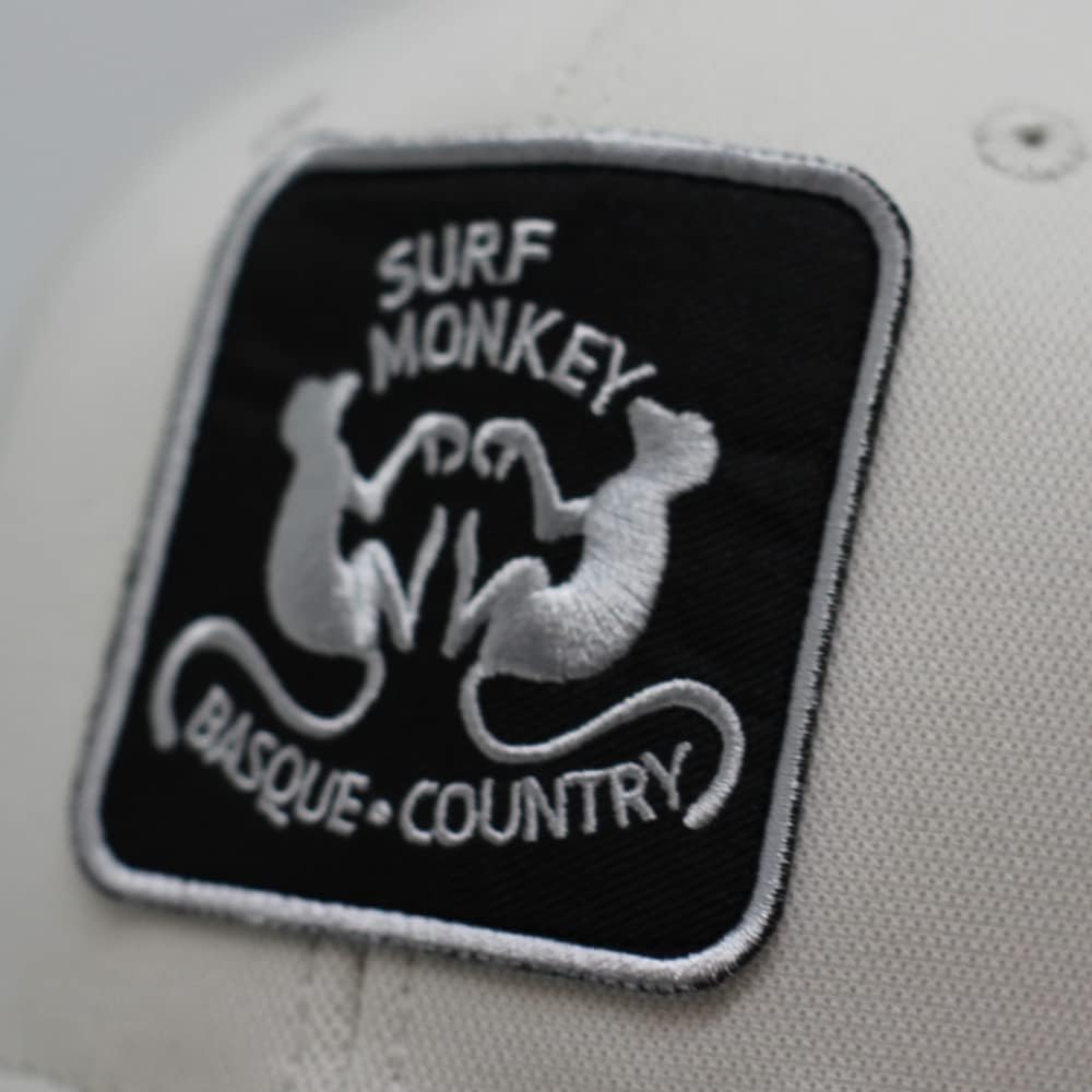 SURF MONKEY Recycled Sport Cap Technische Schnelltrocknende Kappe Gebrochenes Weiss, Gebrochenes Wei