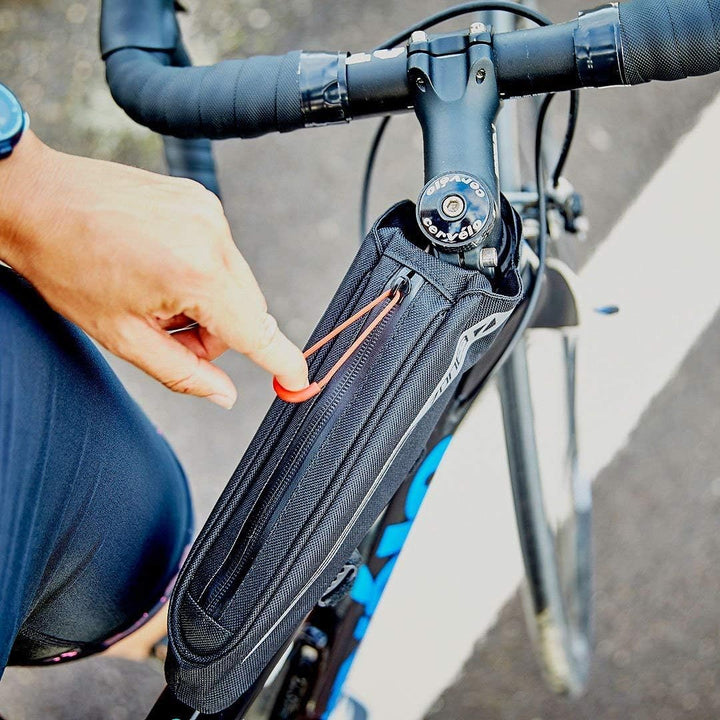 ZONE3 - Aero-Oberrohrtasche für Radfahren und Triathlon | Aerodynamisches Design mit verstellbaren T