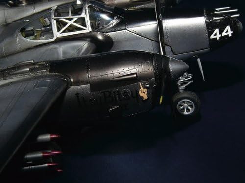 Trumpeter 02227 Modellbausatz Lockheed P-38 L-5-LO Lightning