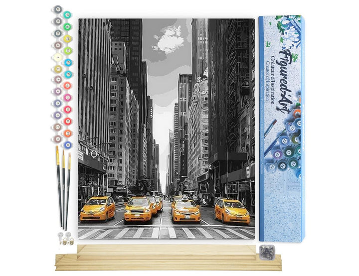 Figured'Art Malen Nach Zahlen Erwachsene Mit Rahmen Moderne Stadt und gelbe Taxis - Paint by Numbers