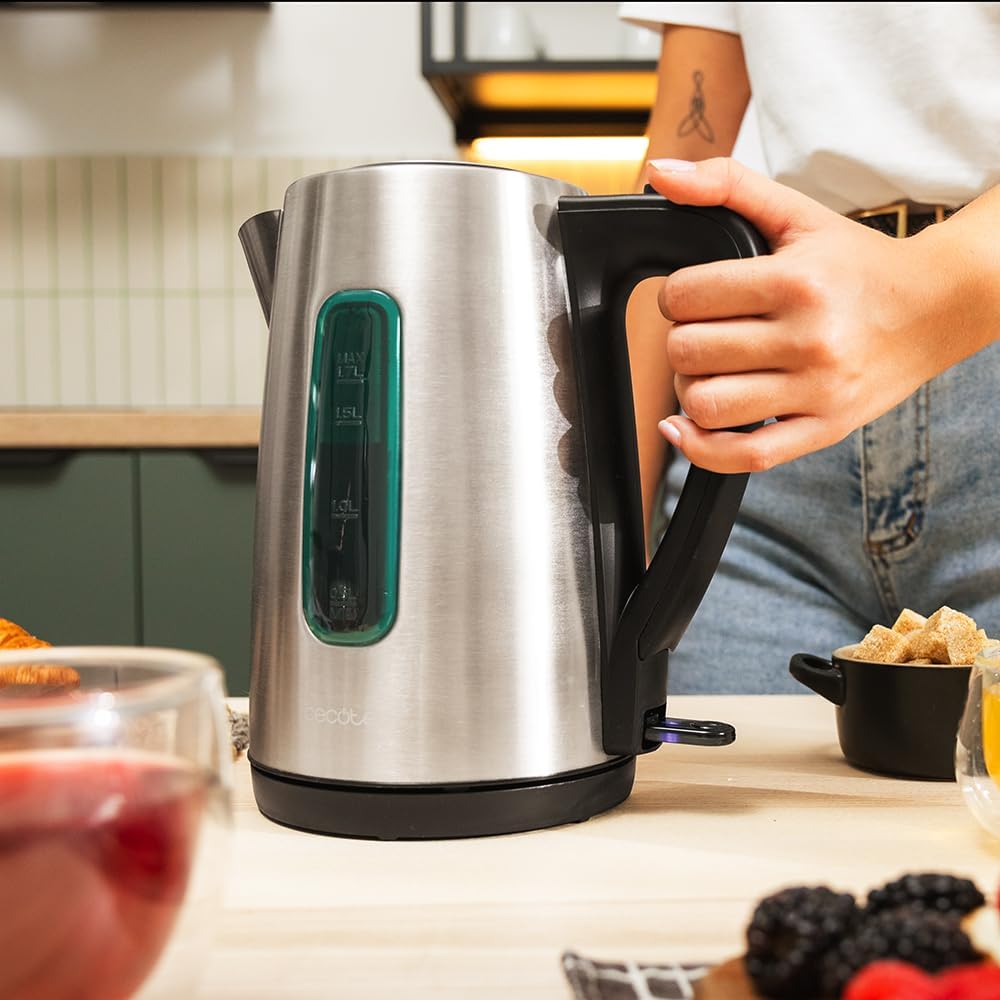 Cecotec Elektrischer Wasserkocher 1,7 L Thermosense 210 Steel. 2200 W, Edelstahlgehäuse, 360° drehba