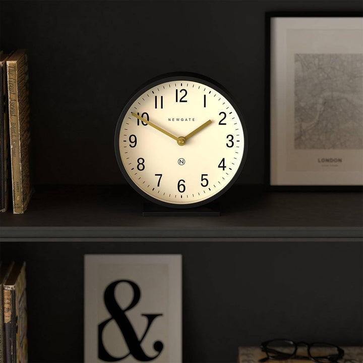NEWGATE® Q Kaminsims Uhr | Moderne Klassische runde kaminuhr | Schwarz | Zeitgenössischer Stil für k