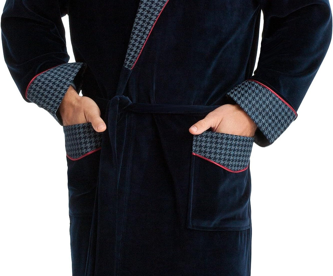 LEVERIE eleganter und kuschelweicher Bademantel (Made in EU) Saunamantel für Herren mit edlem Revers