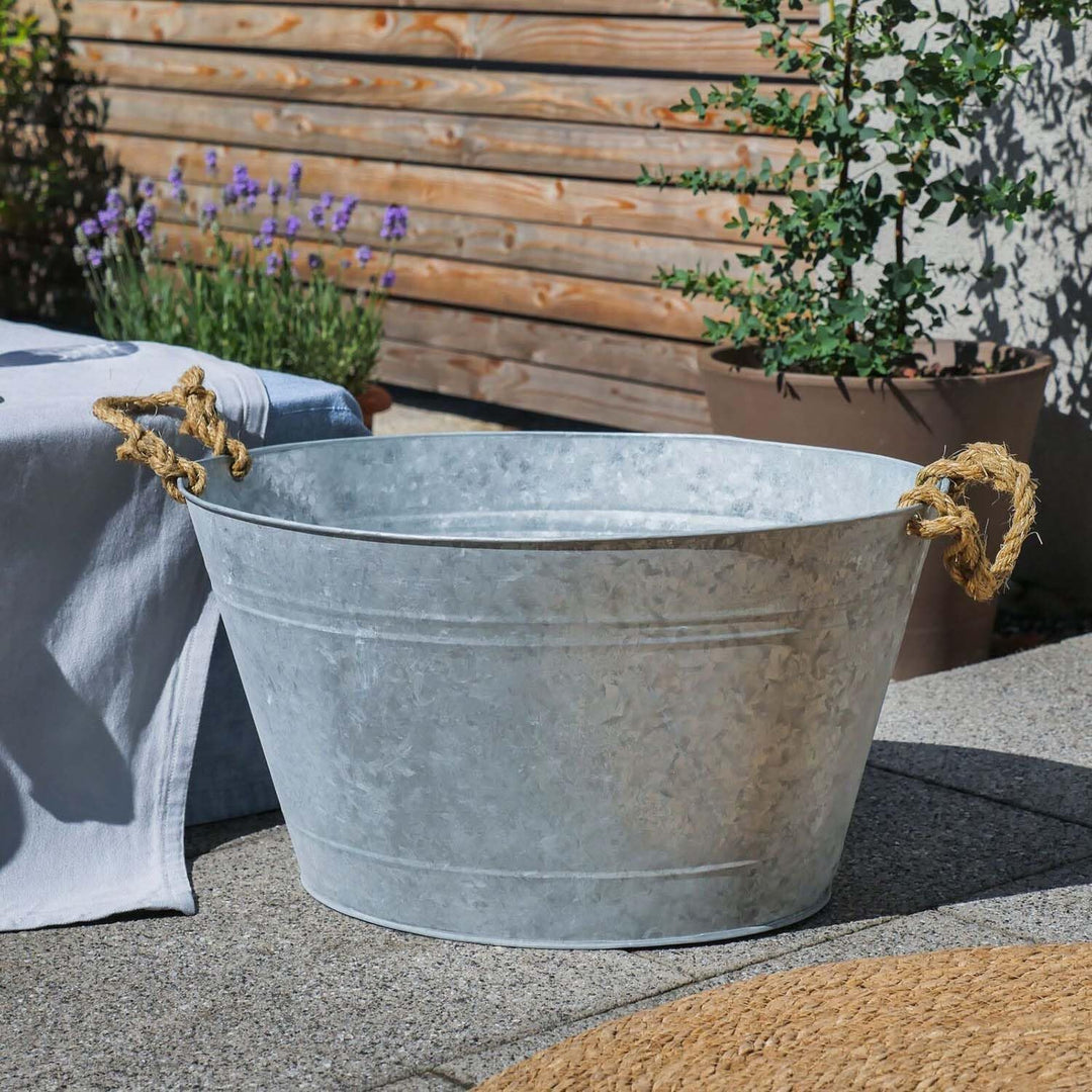 Esschert Design Gartenwanne, Pflanzwanne in grau aus verzinktem Metall, 30 Liter, ca. 47,5 cm x 38,4