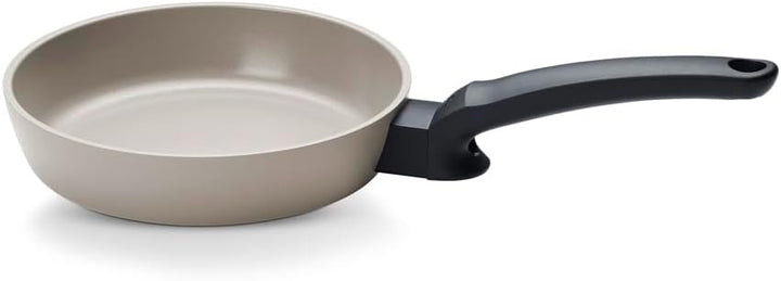Fissler Ceratal® Evo Comfort Pfannen-Set 2-teilig (24 + 28 cm, Warmgrau) – Made in Germany, Keramikp