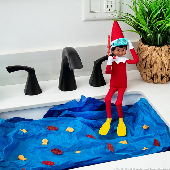 The Elf on The Shelf® Polar Props® Strandurlaub | Komplettes Strand-Set mit Liegestuhl, Schnorchel-A