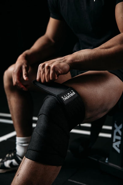 BREAKING LIMITS Kniebandage Kraftsport – Kniebandagen für Powerlifting, Gym, Krafttraining & Bodybui