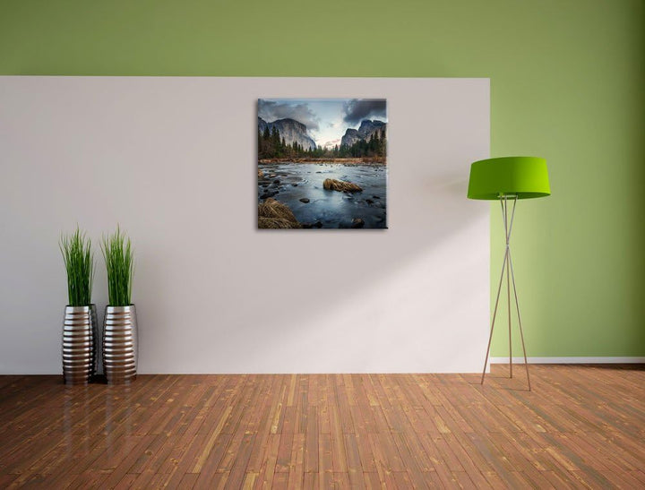 Seichter Fluss im Herbst, Format: 70x70 auf Leinwand, XXL riesige Bilder fertig gerahmt mit Keilrahm