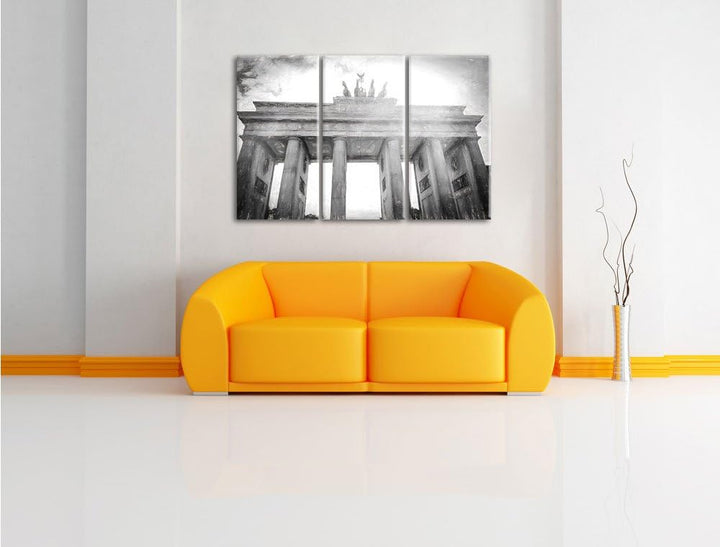 Pixxprint Brandenburger Tor in Berlin als Leinwandbild/Grösse: 3 Teilig (120x80) cm/Wandbild/Kunstdr