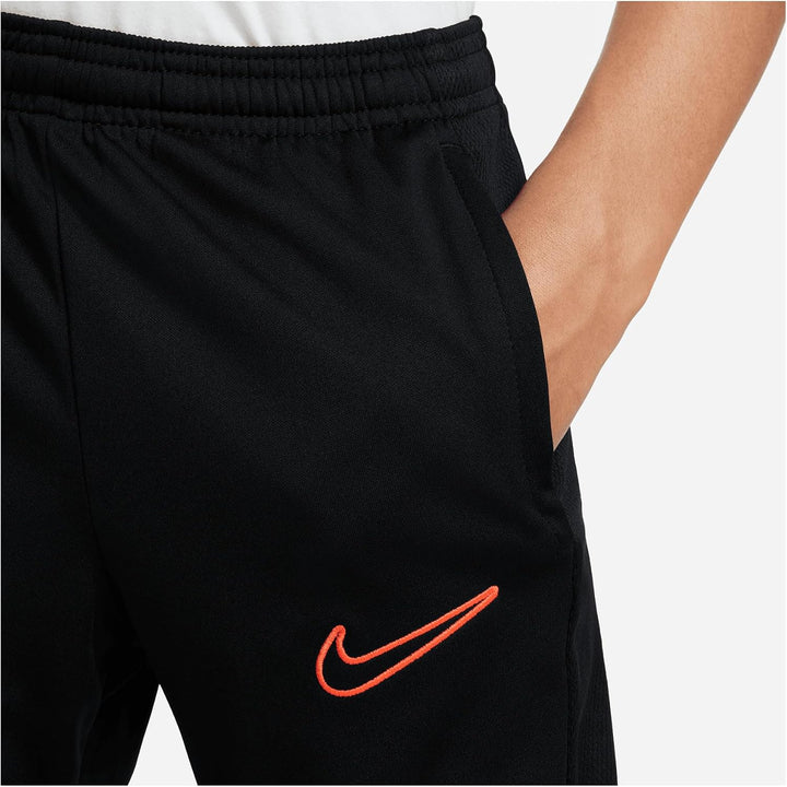 Nike Unisex Kinder Trainingshose Acd23 10-11 Jahre Black/Black/Bright Crimson, 10-11 Jahre Black/Bla