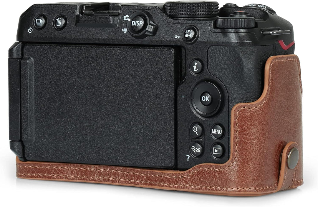 MegaGear Ever Ready Kameratasche aus echtem Leder, kompatibel mit Nikon Z30 (Braun), Braun