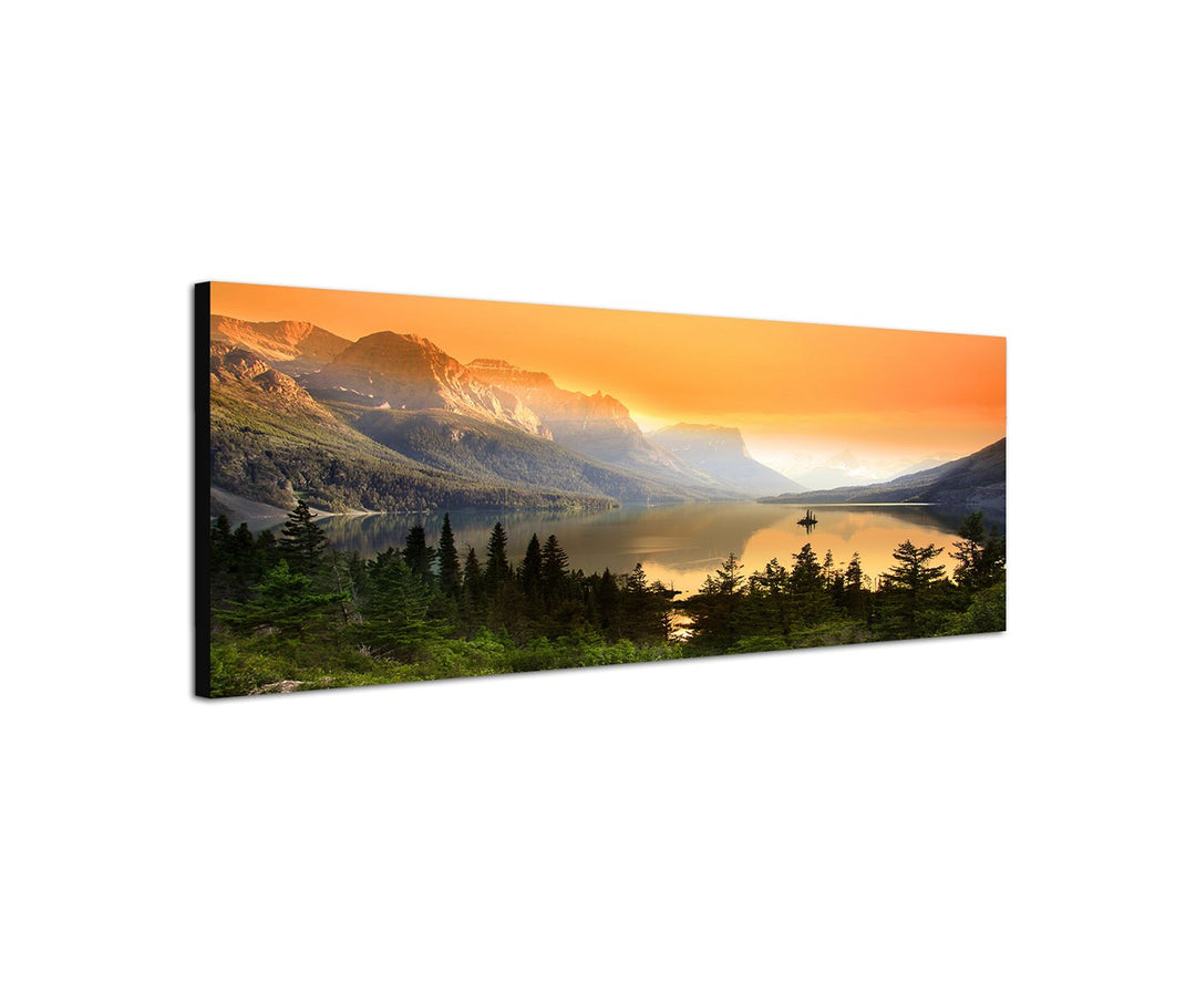 Wandbild auf Leinwand als Panorama in 150x50cm Nationalpark Bergsee Berge Wald Abendlicht
