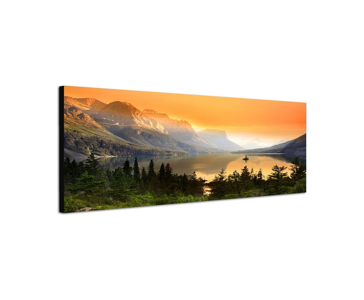 Wandbild auf Leinwand als Panorama in 150x50cm Nationalpark Bergsee Berge Wald Abendlicht