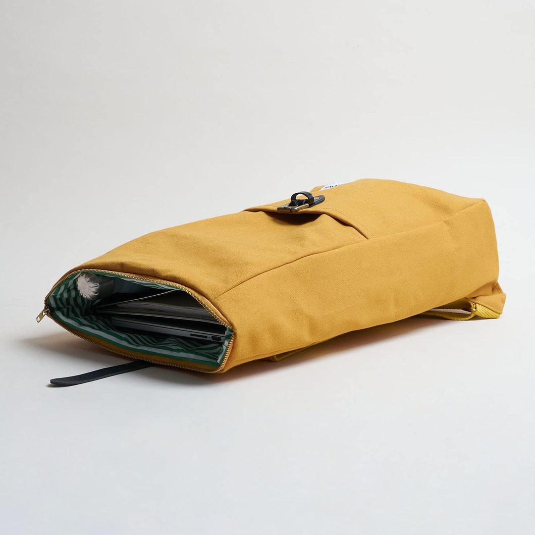Souleway - Foldtop Rolltop Rucksack Damen - Laptopfach 15 Zoll, Made in Germany, Handgepäck, wassera