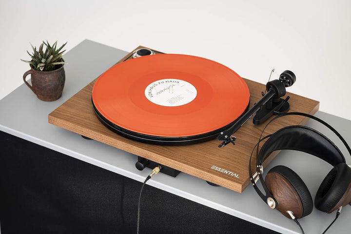 Pro-Ject Essential III HP, Audiophiler Plattenspieler mit Kopfhörerausgang (Walnuss), Walnuss