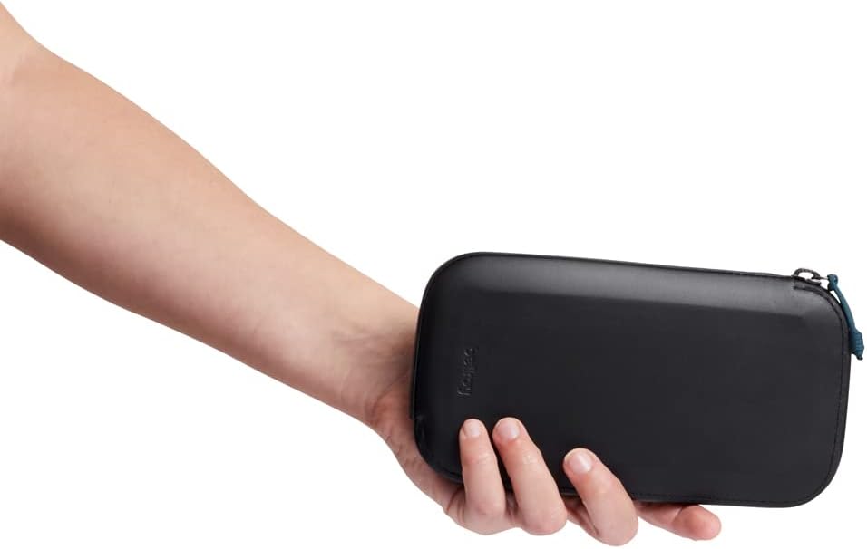 Bellroy All-Conditions Phone Pocket Plus - Ink, Ink