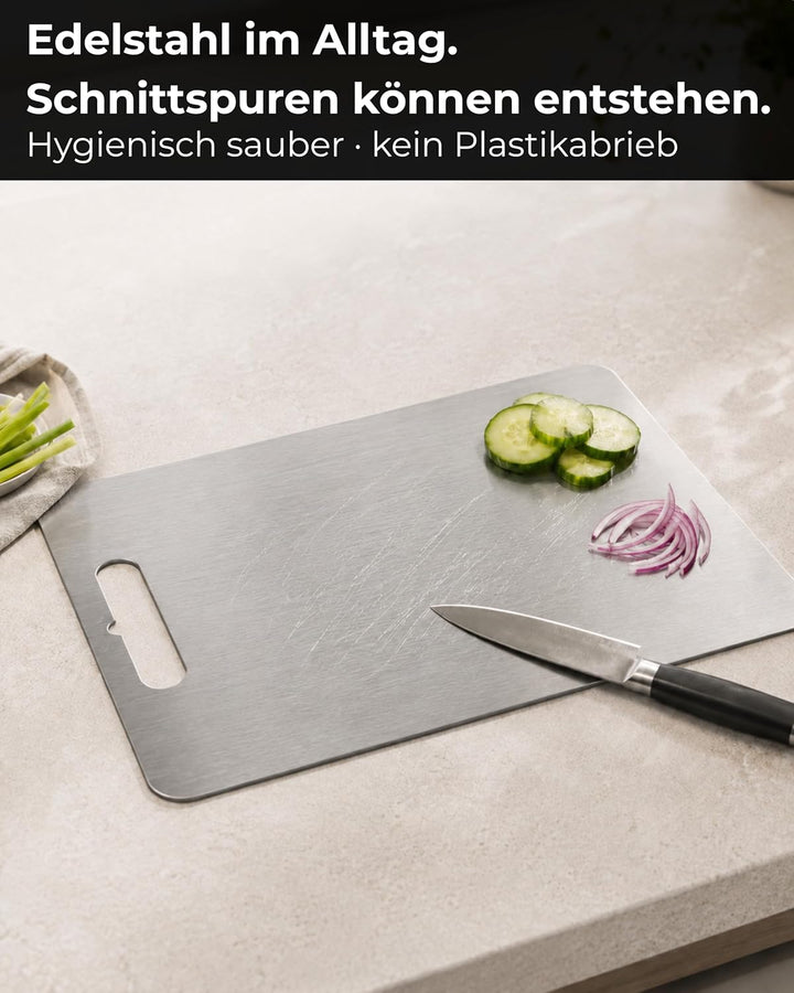 Edelstahl Schneidebrett - Hygienisch, Spülmaschinengeeignet &amp; Rutschfest - Made in Germany - Gr. 40x
