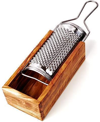 DAS OLIVENHOLZBRETT® Parmesanreibe Hartkäsereibe mit Behälter aus Olivenholz Holz (incl. Reibe 28cm)
