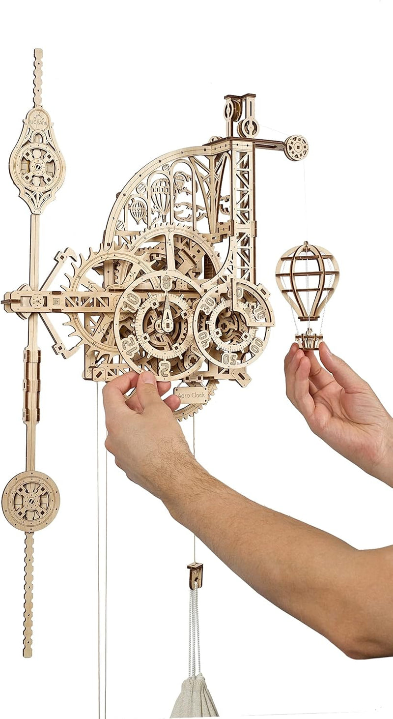 UGEARS Aero Uhr 3D Puzzle - Pendeluhr Aero Clock - Modellbau 3D Holzpuzzle Holzbausatz - Modellbausa