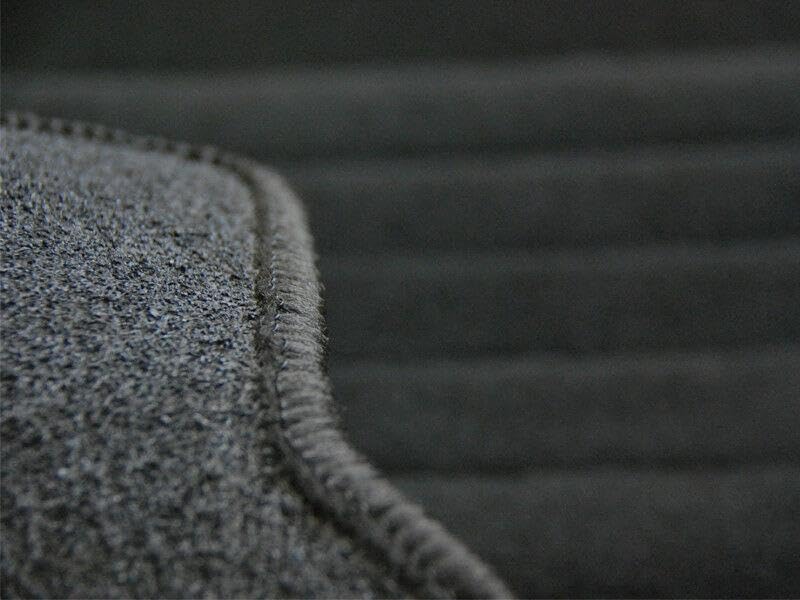 Veloursfussmatten Automatten Velourmatten für VW Transporter T4 Bj. 1990 – 2003 3 – Personen Passfor