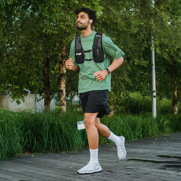 Runlight Laufweste für Damen und Herren,Verstellbare Brustgurte, Trinkweste Laufen mit 1500ml Wasser