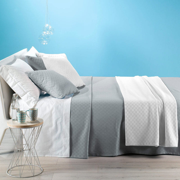 Caleffi - Tagesdecke, nicht gesteppt, 100 % Baumwolle, einfarbig, für Doppelbett, Grau Grigio