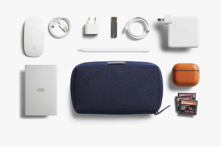 Bellroy Tech Kit, Tech Accessories Reissverschlusstasche (Powerbank, Handy-Ladegerät, Kabel, Ohrhöre