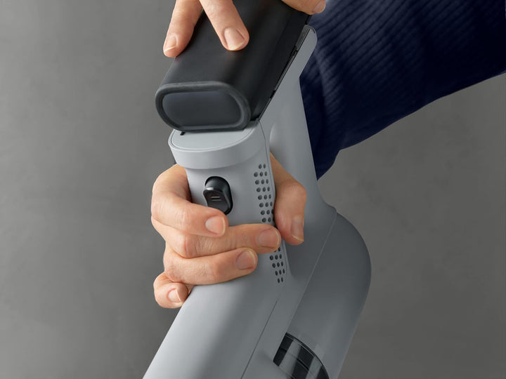 AEG AZE167 Ersatz-Akku für AEG 7000 Akku-Staubsauger/Reserve-Akku/Lange Laufzeit/schnelles Wechseln