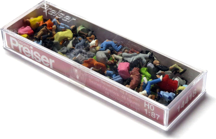 Preiser 14418 Sitzende Reisende. 48 Figuren