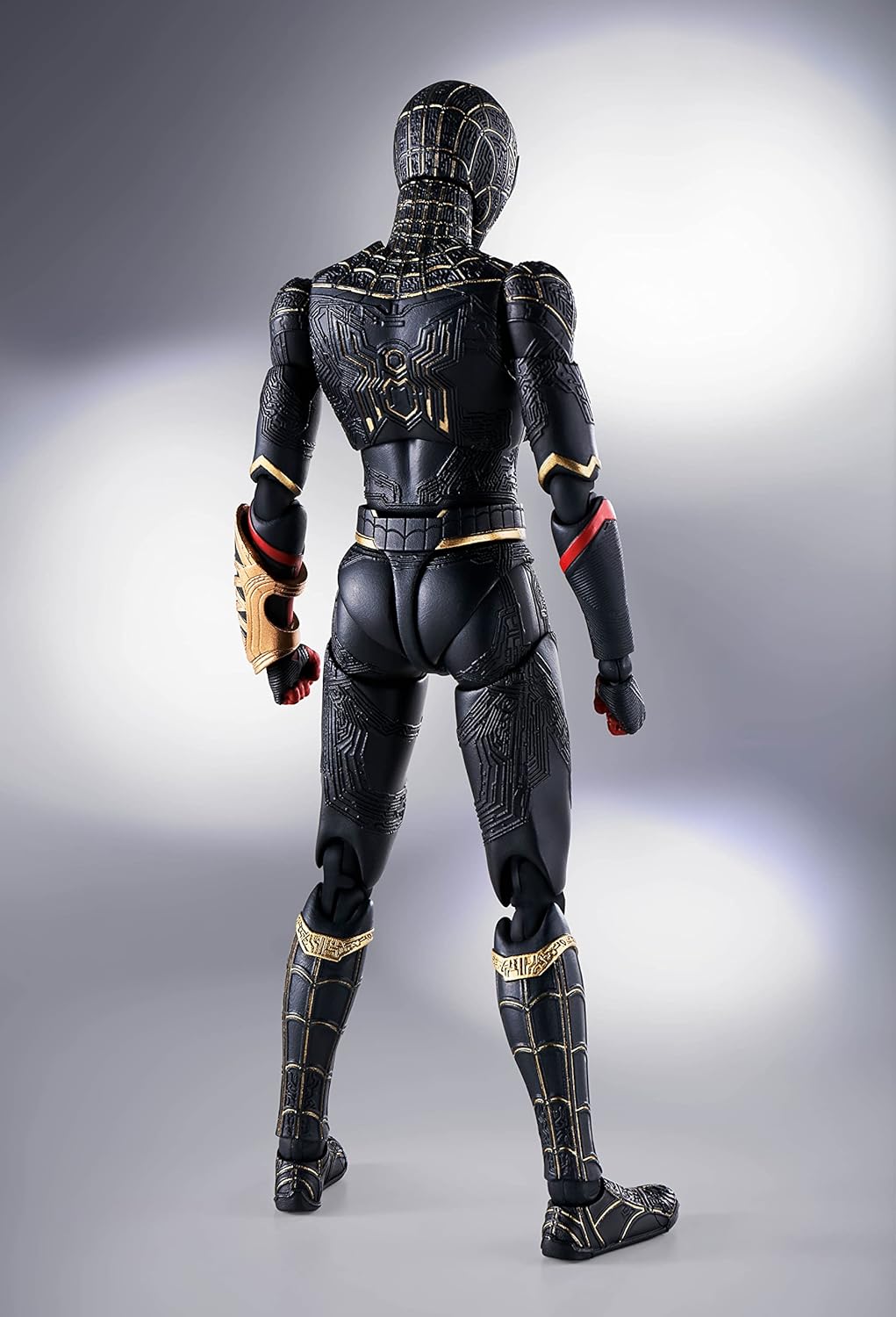Abbildung S.H. Figuarts Spiderman Black and Gold Suit Special Set Spiderman No Way Home Marvel 15cm