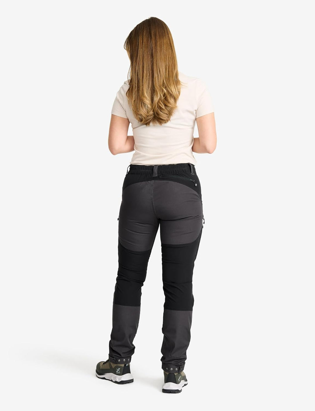 RevolutionRace Damen RVRC GP Pro Pants, Hose zum Wandern und für viele Outdoor-Aktivitäten M Jet Bla