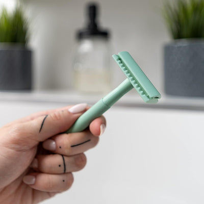ANYMALE® Plastikfreier Rasierhobel Mint Edition - Set mit Ständer und 5 ASTRA Klingen - Nassrasierer